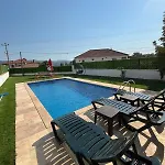 Luxury With Pool In Akyaka Goekova *