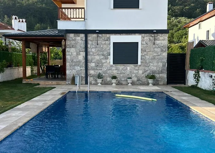 Holiday home Luxury With Pool In Akyaka Goekova *