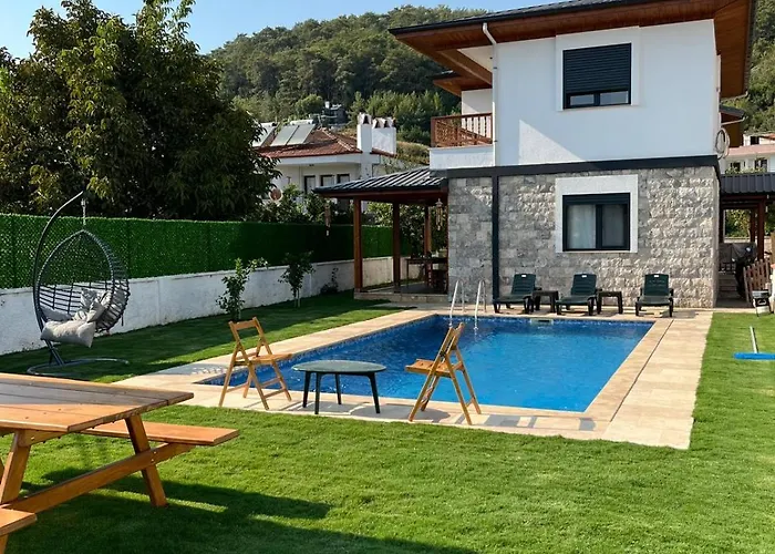 Holiday home Luxury With Pool In Akyaka Goekova *